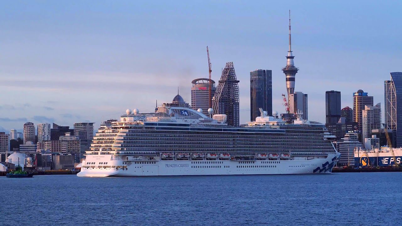 Auckland Christmas Cruiser DISCOVERY PRINCESS