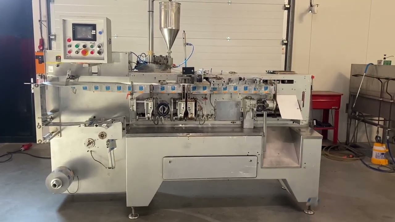 Bag Forming, Filling and Closing Machine - Volpak S-140D - Auction 43051 - Lot 4
