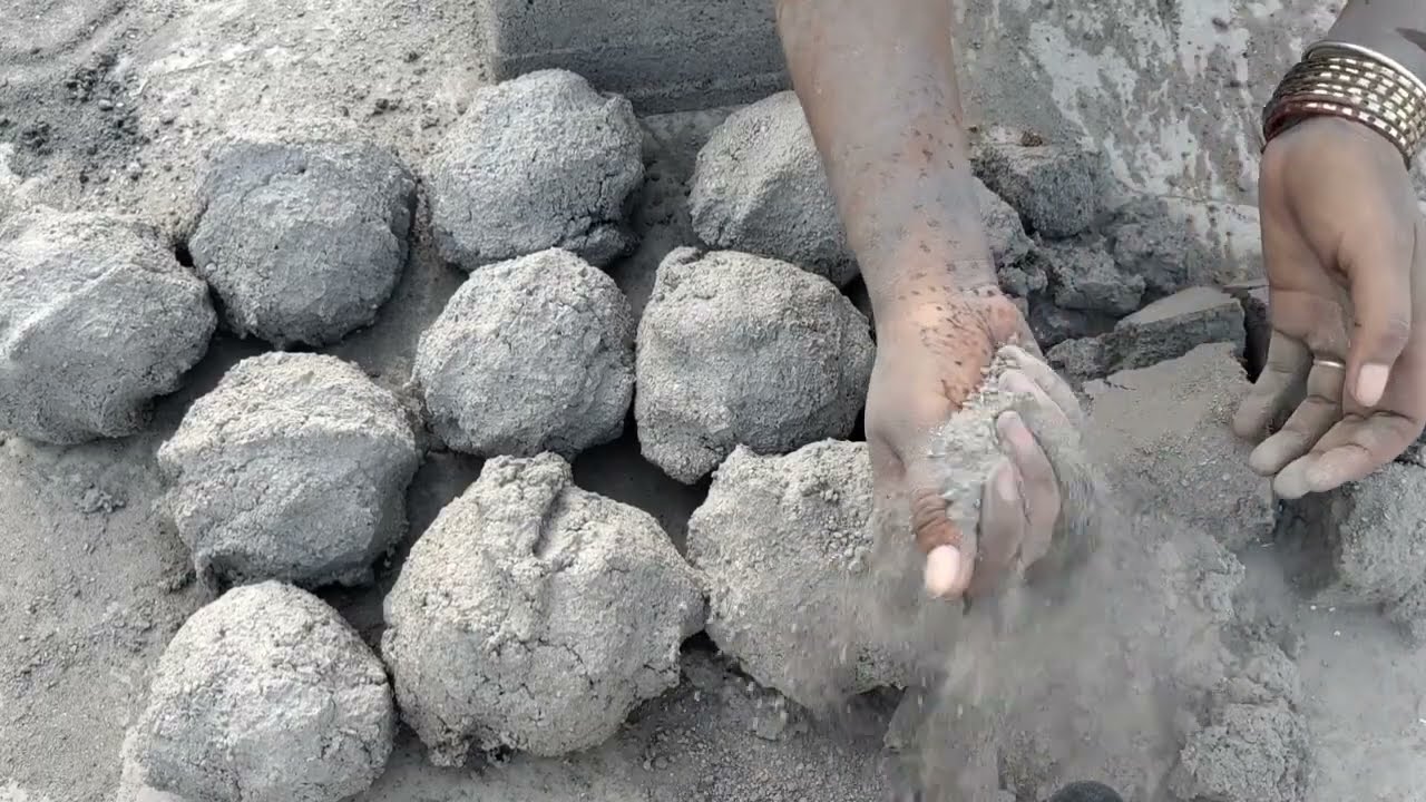Asmr - crunchy grainy sand cement full dry floor crumbling