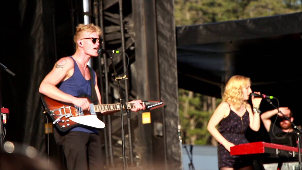 Mother Mother at Rock The Shores 2014: Infinitesimal & Baby Don't Dance