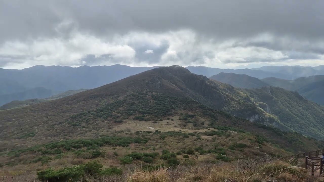 2025 UTNP 5PEAKS #17Km지점통과중 #천황산통과