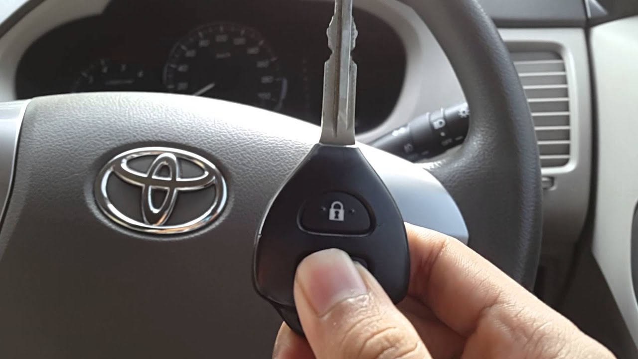 Mengatur sensitivitas alarm Toyota Innova