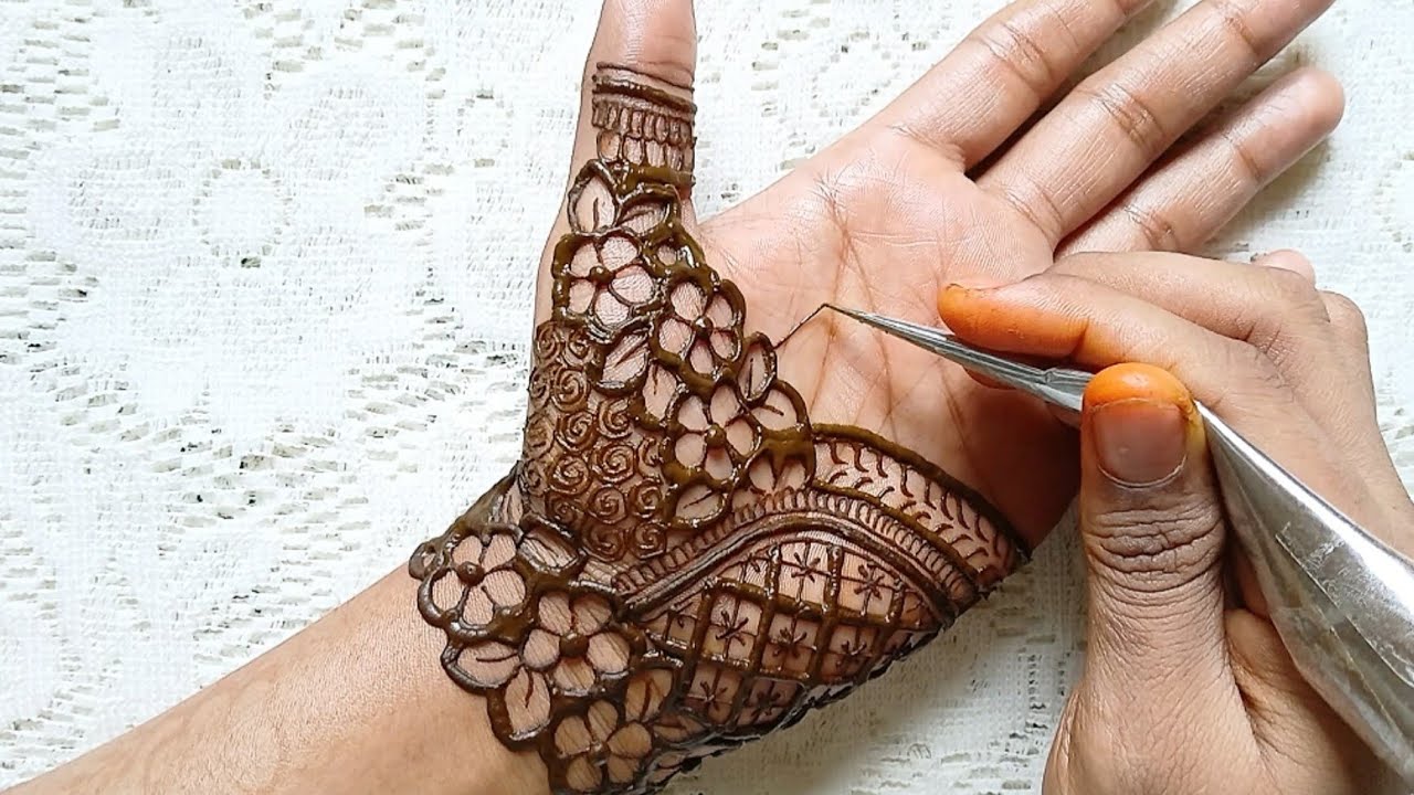 Simple Mehndi Design | Easy Mehndi Design Front Hand | Semi Bridal Mehndi Design 