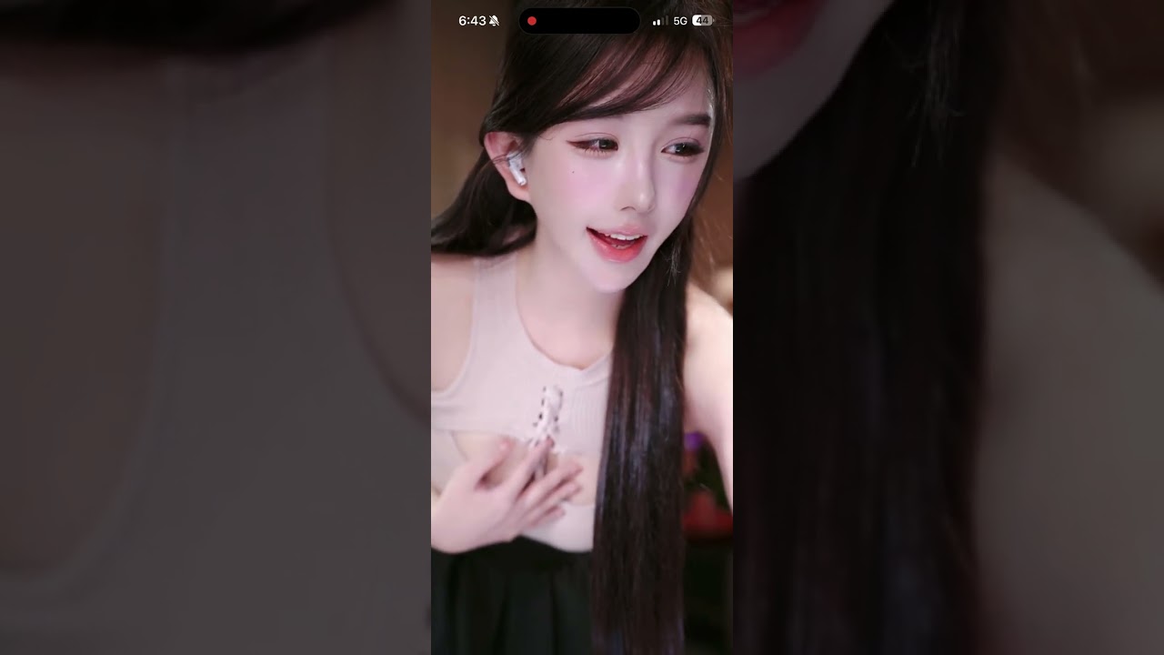 你黎宝贝🫰🏼3.
