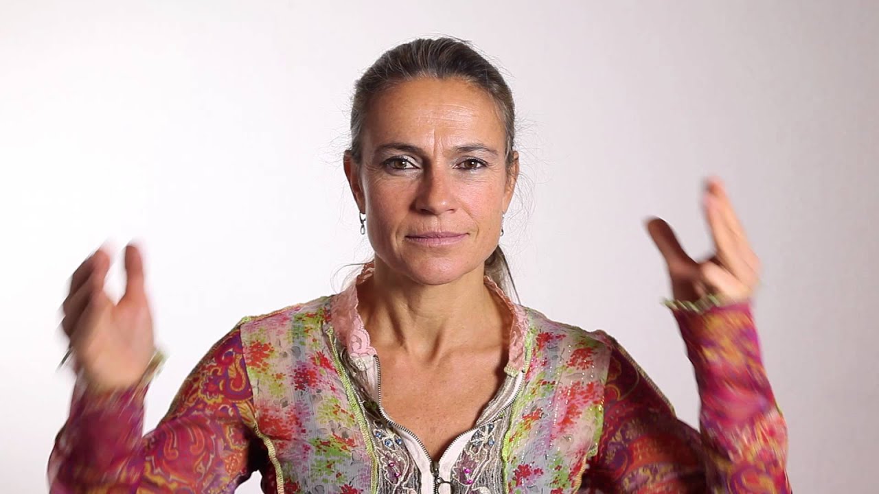 Massage anti-cernes en six étapes