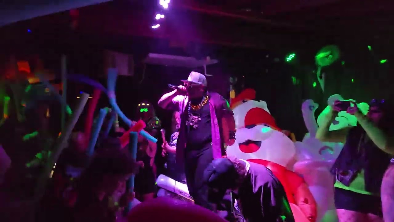 Green Jell&ouml;/&yuml;-05-(Live @ Oregon Express 8.23.25)