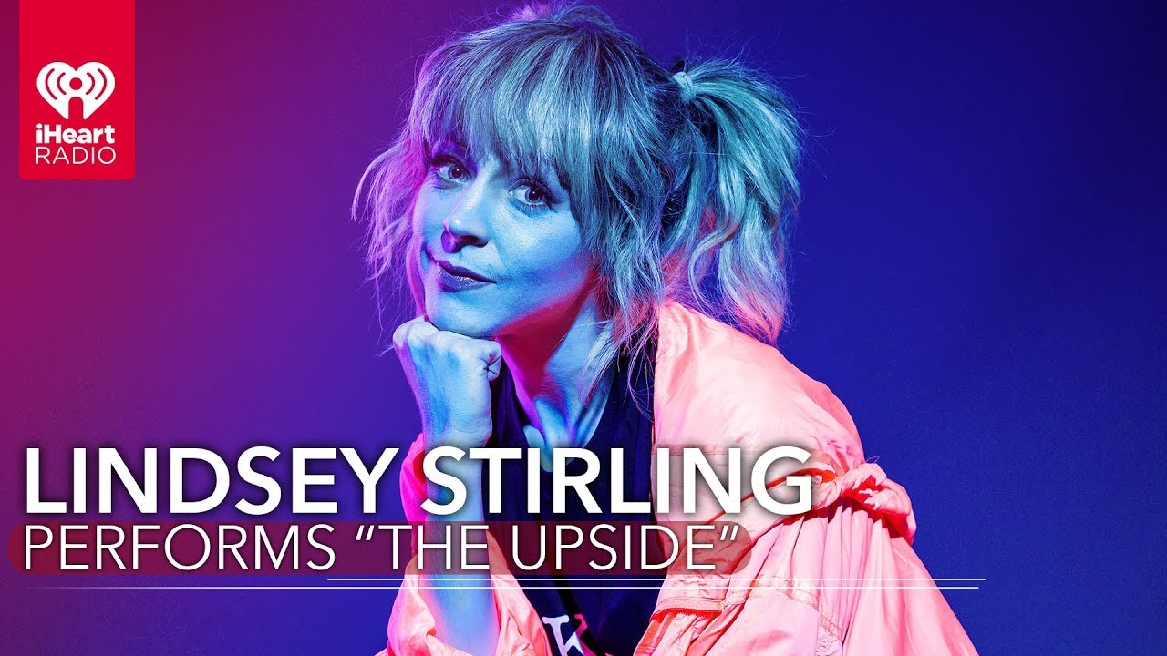 Lindsey Stirling Performs 
