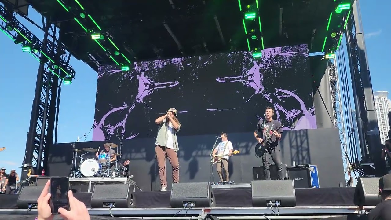 Saosin - It's So Simple / Voices (Live at When We Were Young 2024)
