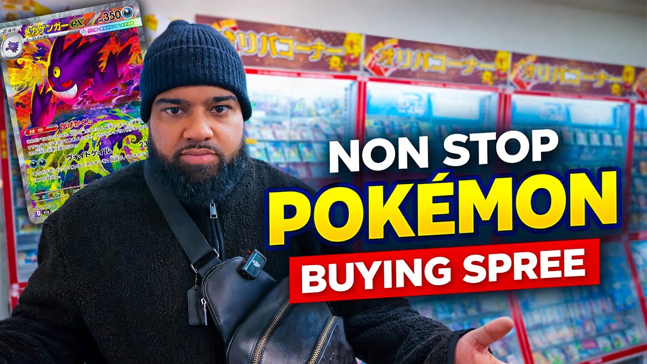Непрерывная покупка карточек Pokemon в Осаке, Япония.