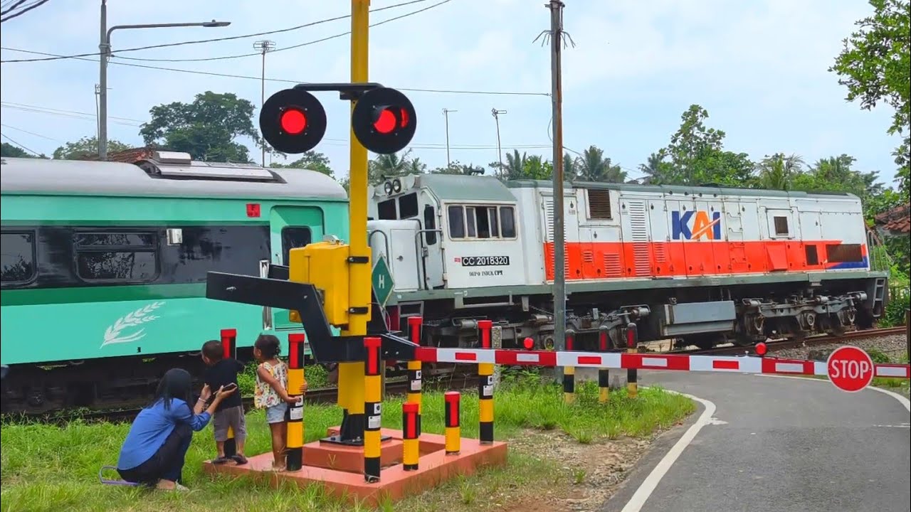 Palang Baru BET Lintas NP | Perlintasan Kereta Api JPL 190 Bojong Cae Lebak Banten