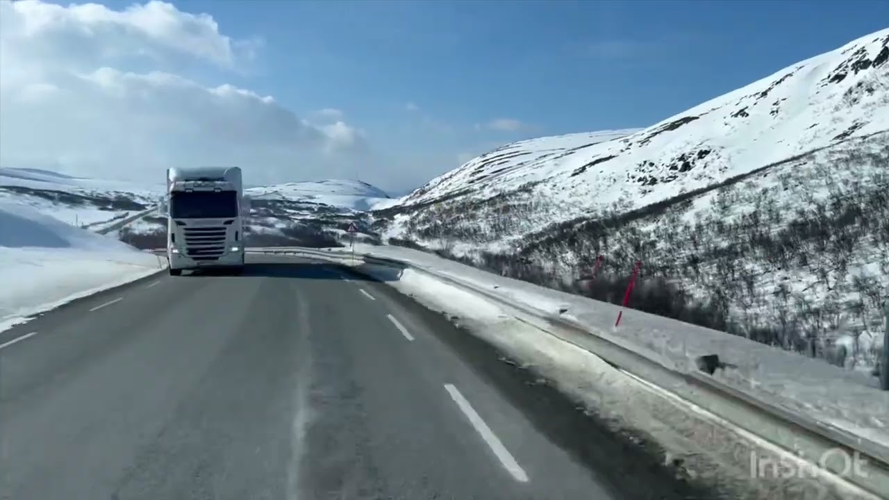 Road to Kjøllefjord