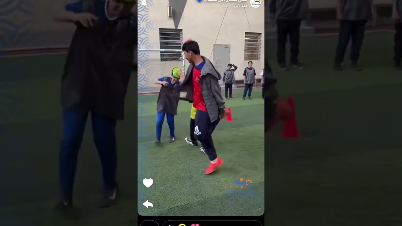 أستاذ اسامة في عنان 