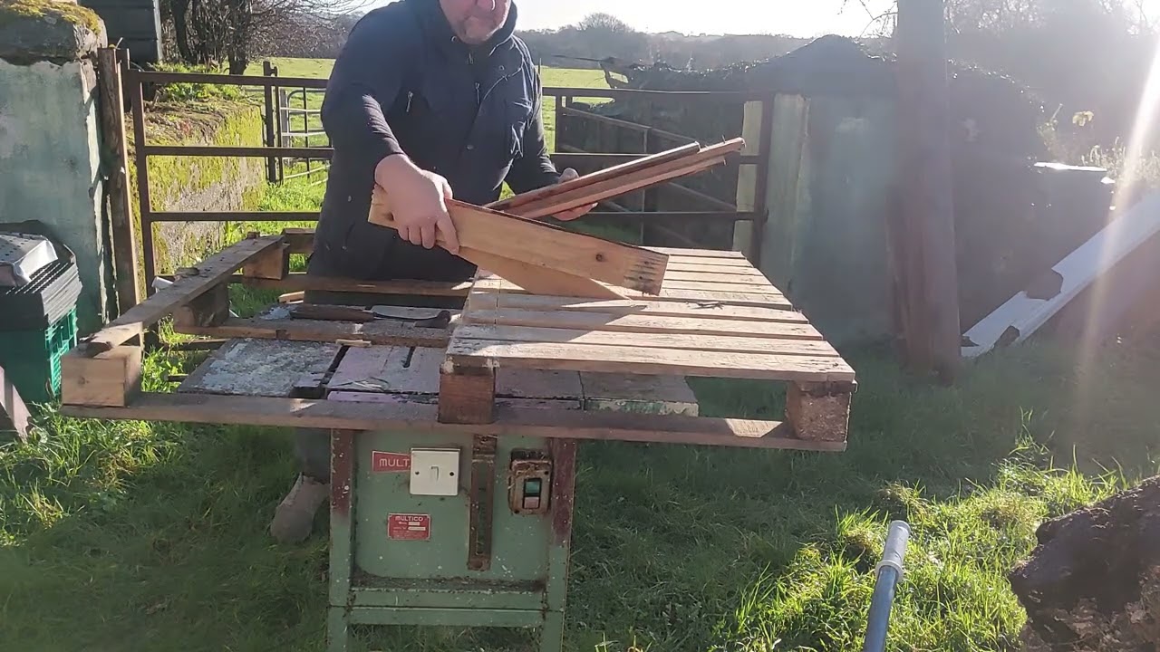 Поддоны  бросовый материал для пчеловодов.  Разборка.  Пасека с нуля! Видео 1.