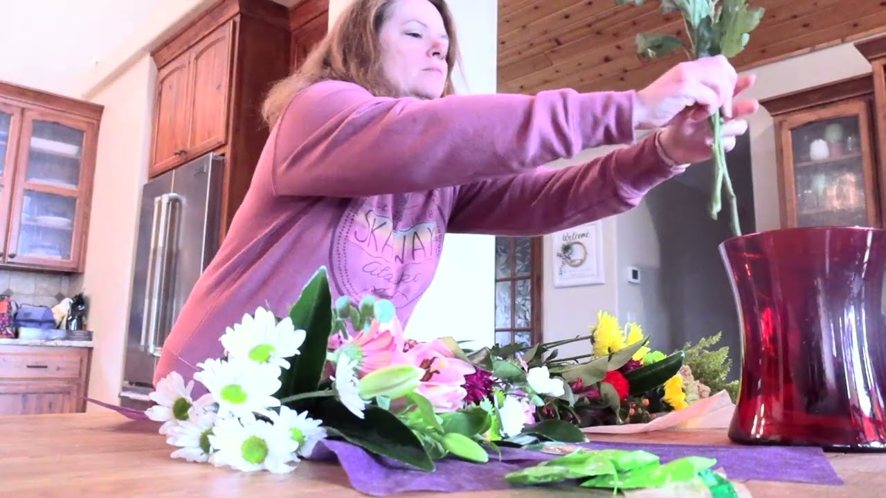 How to Build a Bouquet of Flowers