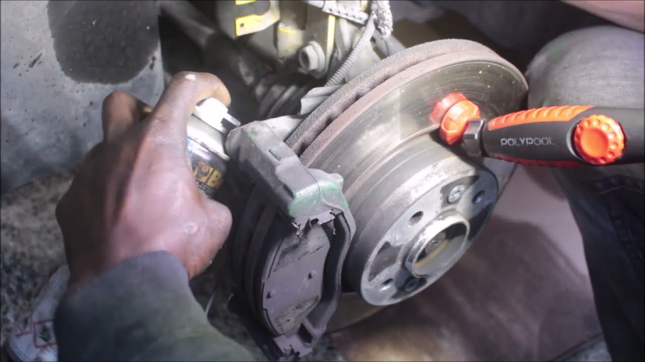 ALFA ROMEO MITO BRAKE CALLIPERS REBUILD.