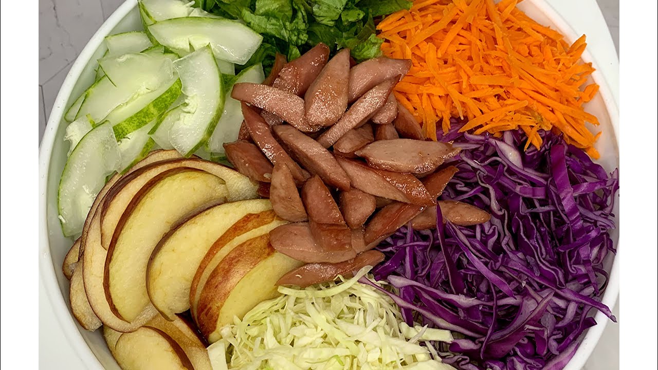 CHRISTMAS SALAD RECIPE | Excite Your Guests With This Simple Salad Recipe This Holiday!