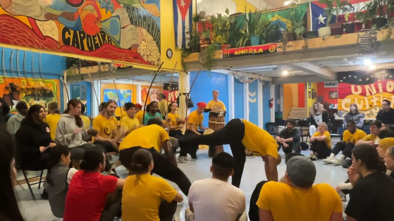 FICA Seattle Capoeira Angola roda Mestre Silvinho v David (FICA SEA)