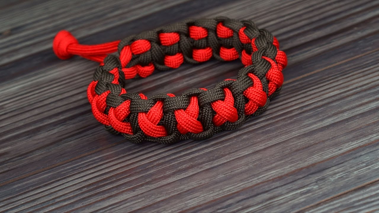 Crisscrossed Solomon Bar Paracord Bracelet