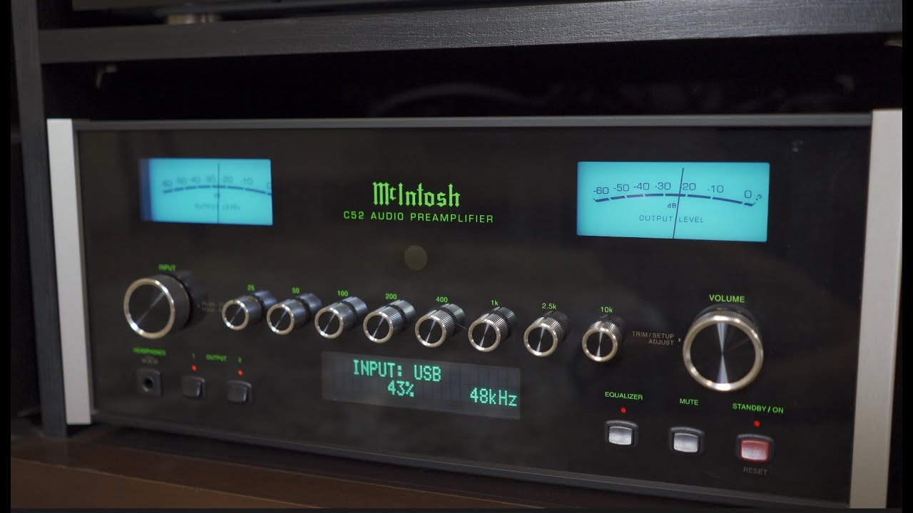 My new Blue Eyes Mcintosh C52 Preamp Sonus Faber Olympica II