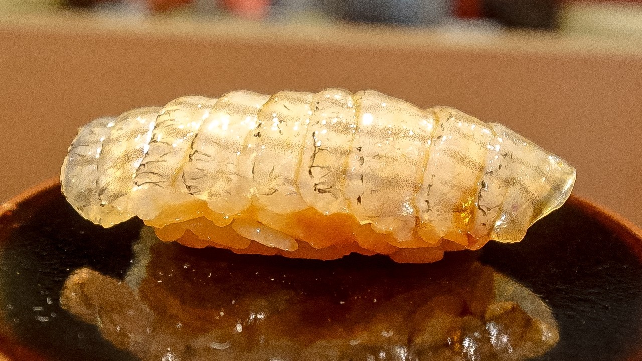 【ミシュラン1つ星】衝撃のスペシャリテ連発でマニア脱帽...旨すぎる地魚と類稀なるセンスで美食家を魅了する四国屈指の名店【馳走屋 河の】