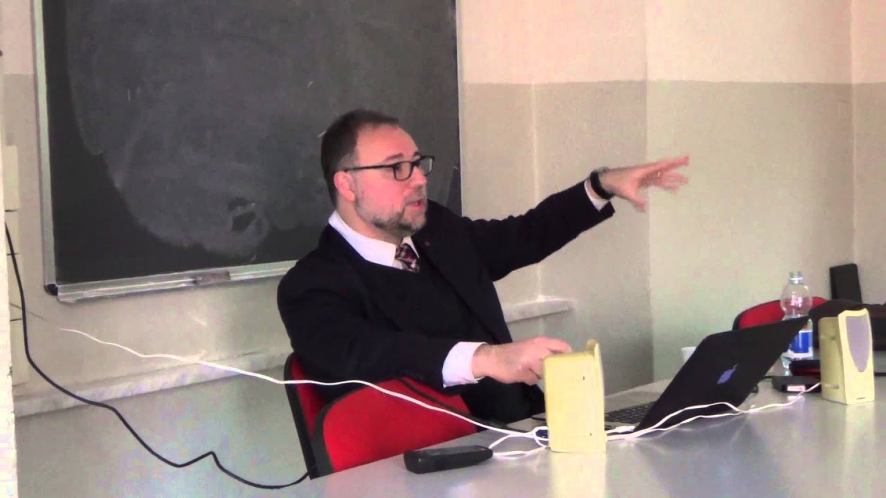 Temi e processi narrativi nella rappresentazione del complotto