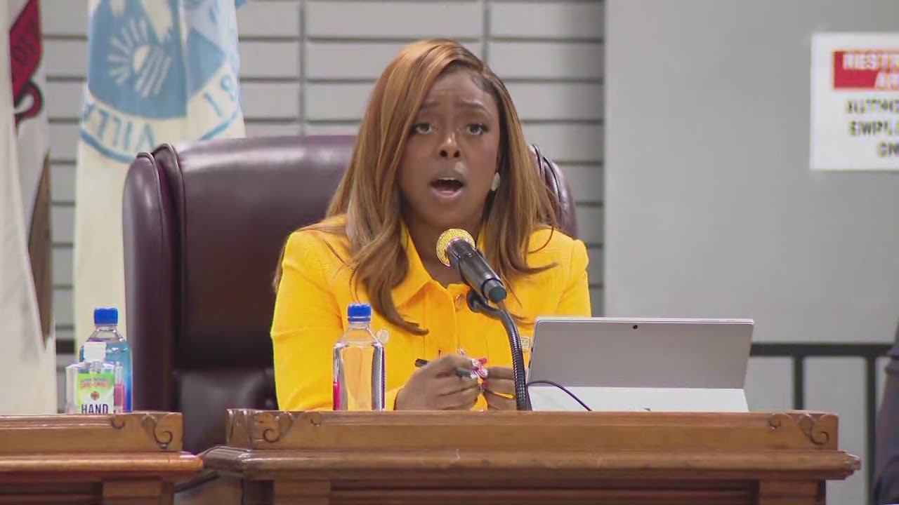 Dolton trustees override Henyard's veto of Lightfoot investigation