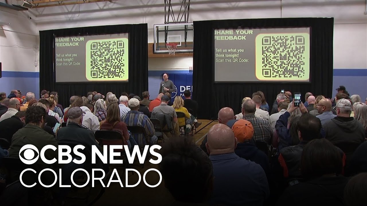Residents in Denver provide input about new Broncos stadium plans at open house