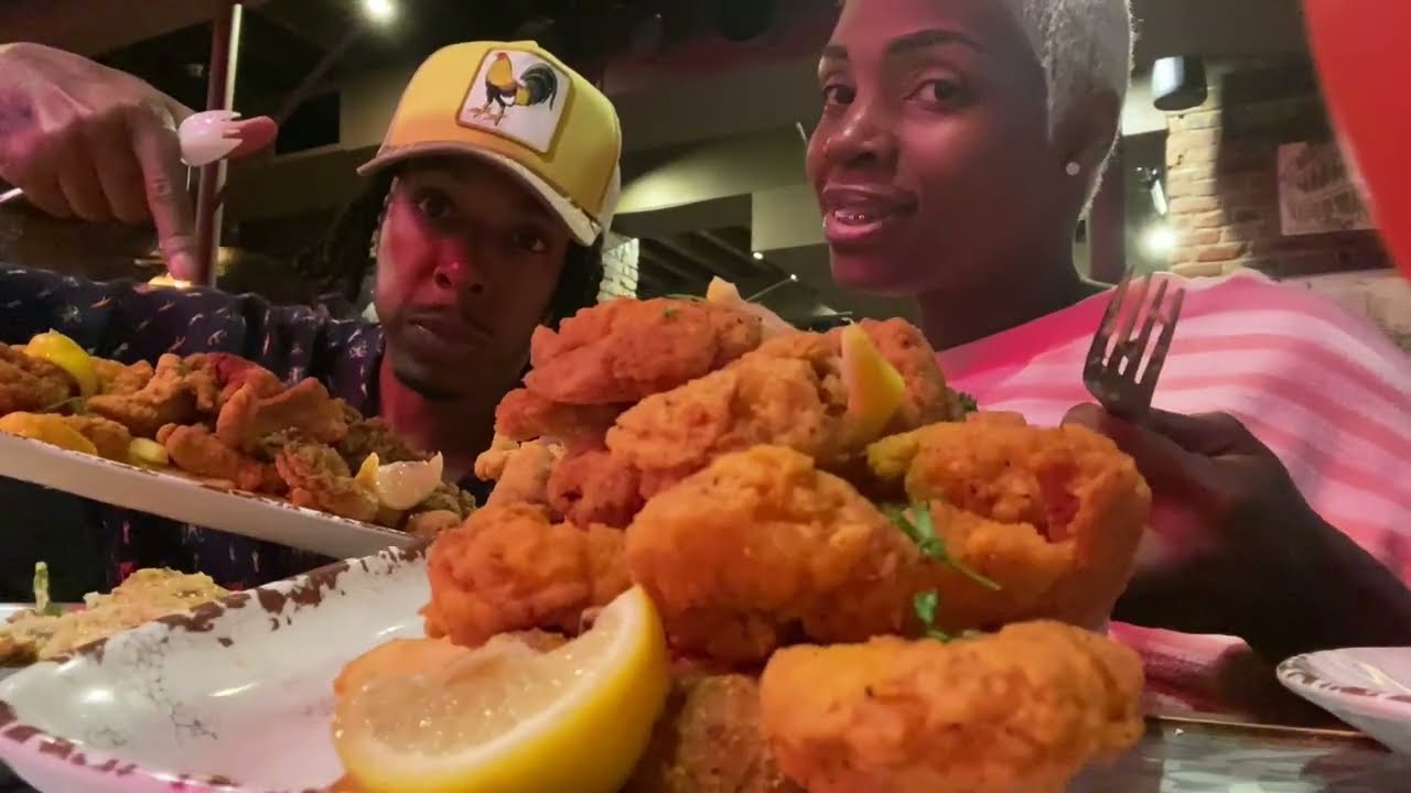 POPULAR RESTAURANT OCEANA GRILL NEW ORLEANS FOOD REVIEW| BOURBON STREET PERFORMACE| BAE & NEA