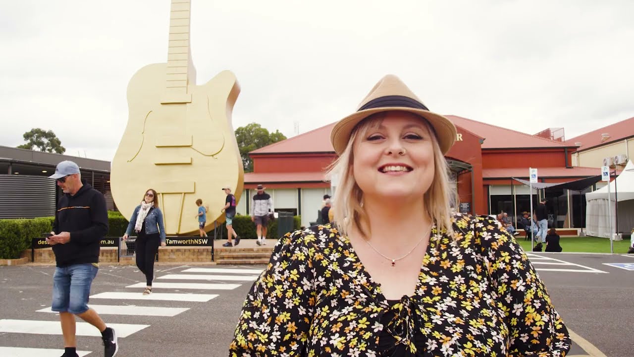 Big Golden Guitar | Tamworth Country Music Trail