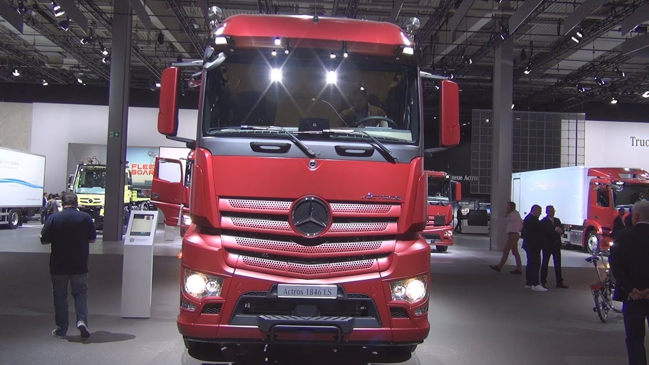 Mercedes-Benz Actros 1846 LS Tractor Truck (2019) Exterior and Interior