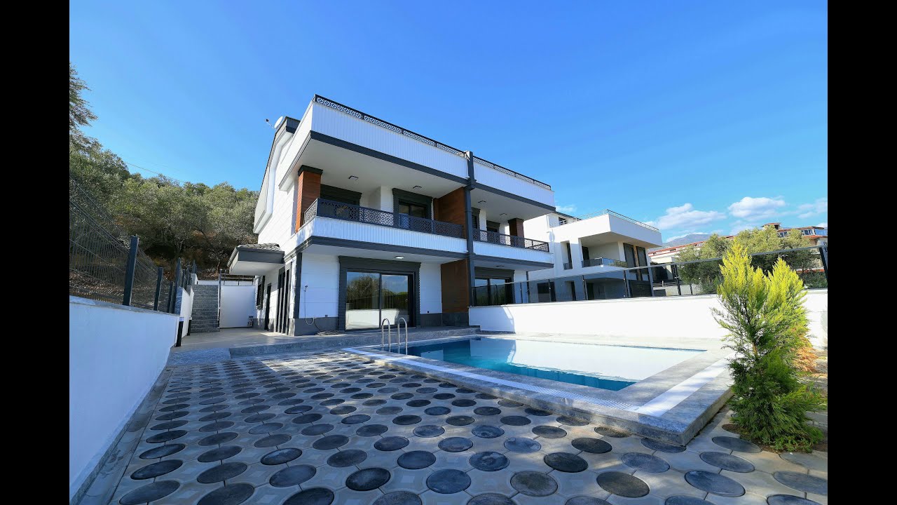 Kazdağları Güre'de Havuzlu, Deniz Manzaralı, Garajlı, Müstakil 4+1 VİLLA