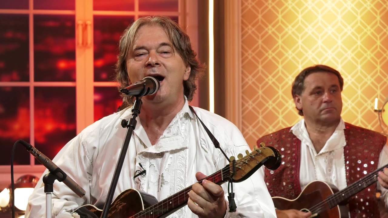 NAJBOLJI HRVATSKI TAMBURAŠI - DOZRELI SU KESTENI