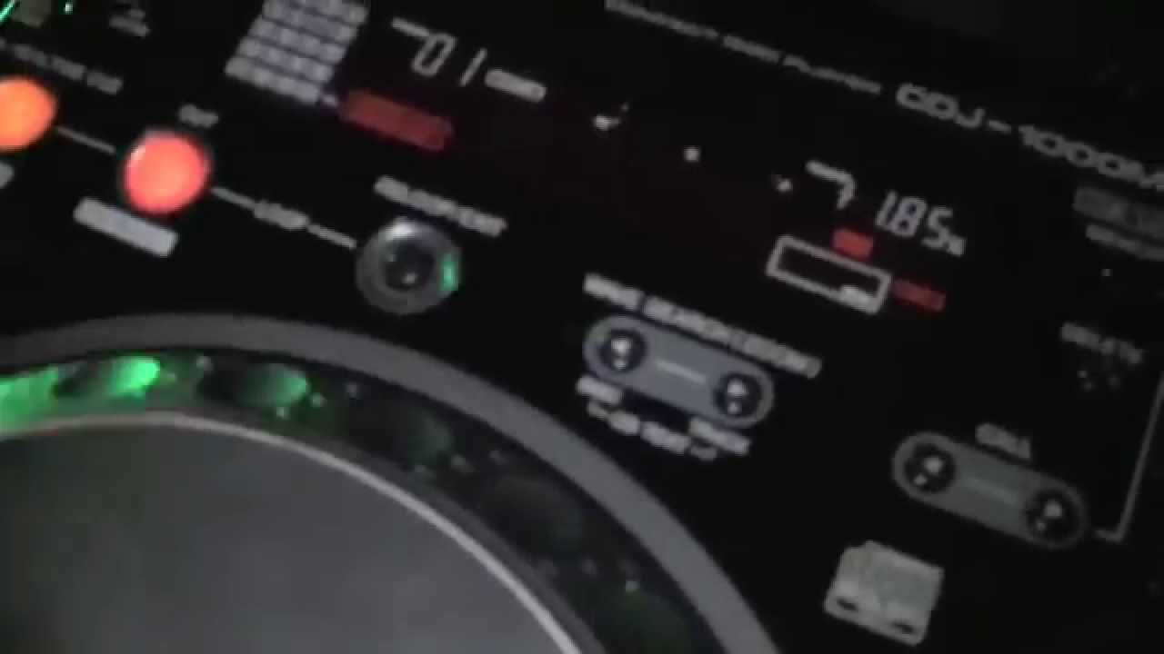 DJ Tavo en fiesta Telef&oacute;nica