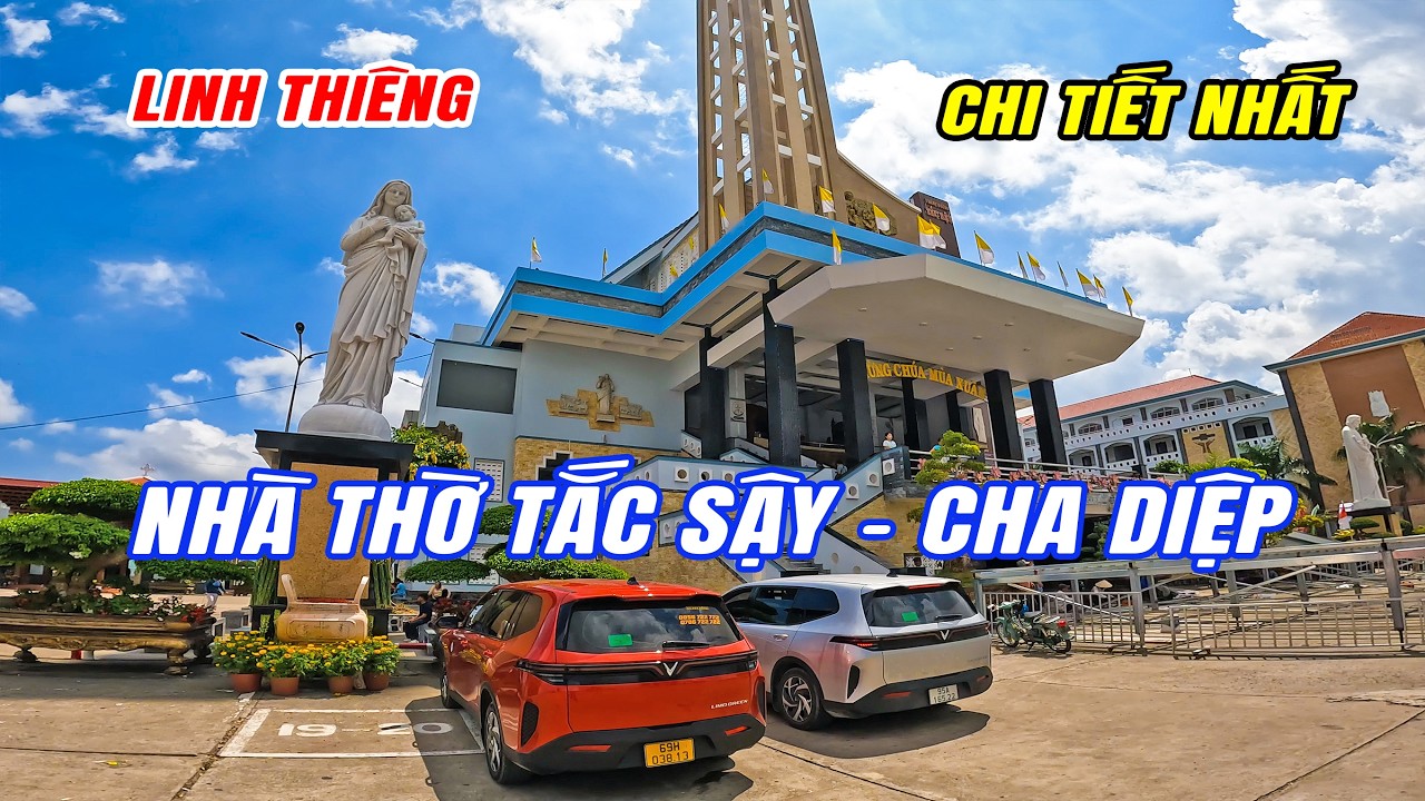Người người quỳ kín quanh mộ Cha Diệp linh thiêng - Vì sao Nhà Thờ Tắc Sậy lúc nào cũng đông đến vậy