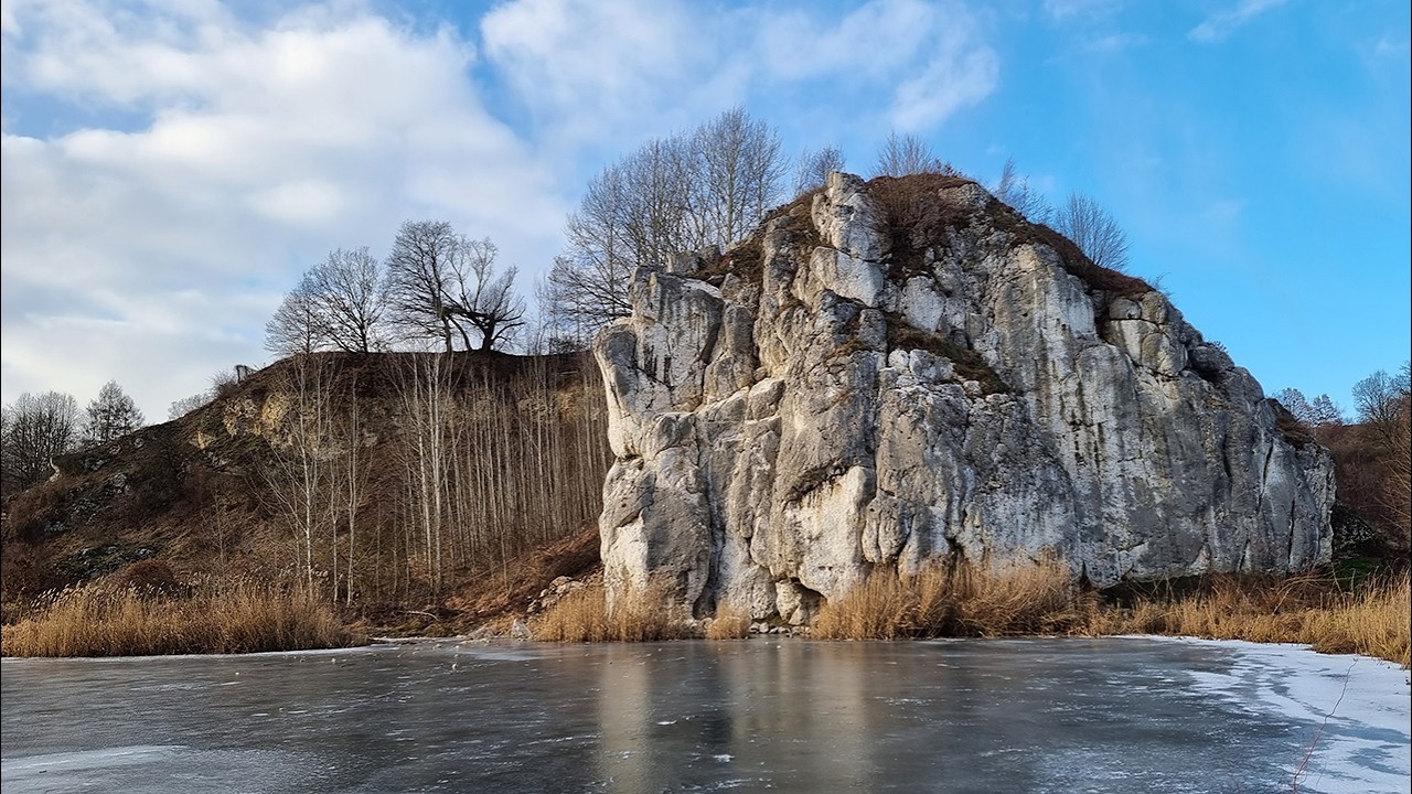 Skałki w Piekarach i Grotta – spokojna opowieść nad Wisłą