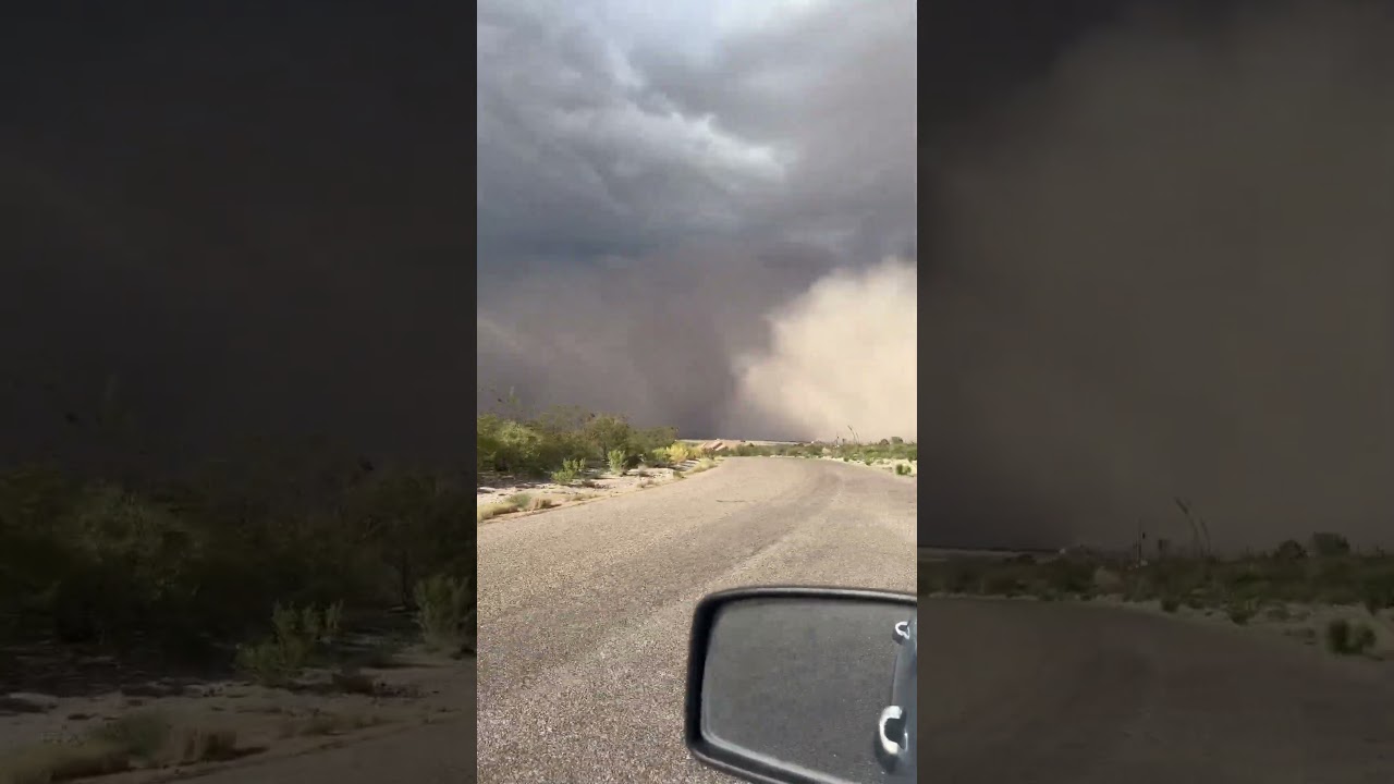 Massive Dust Storm Heading Toward Tombstone!