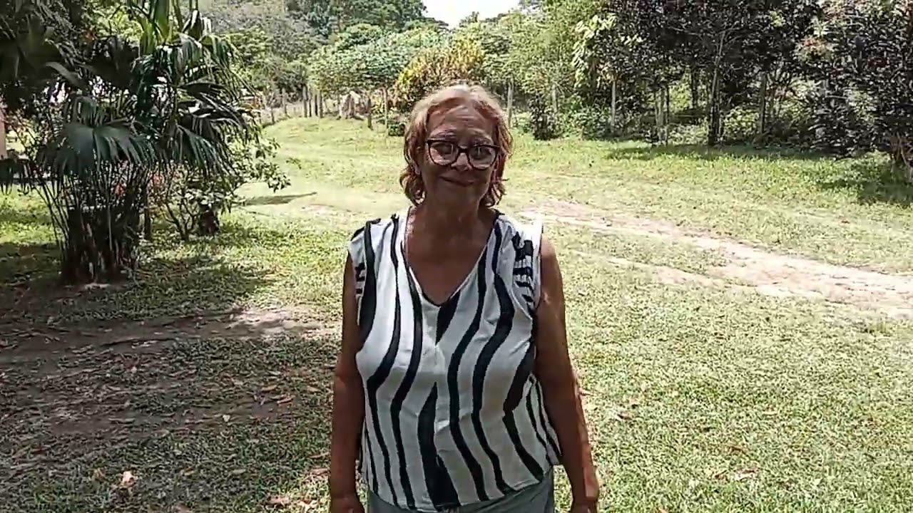 Colhi jaca e banana 