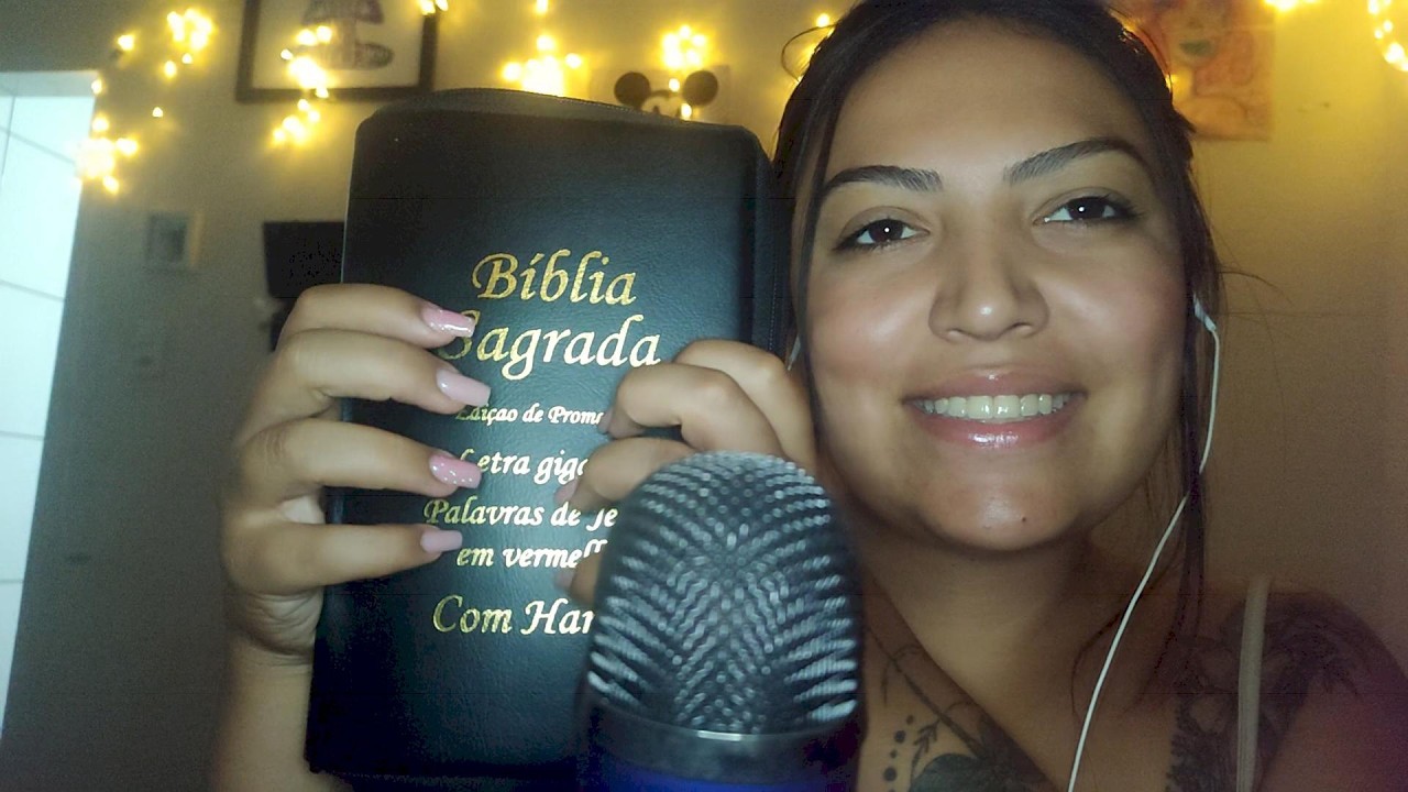 ASMR LENDO VERSICULOS BIBLICOS ALIVIO DA ANSIEDADE