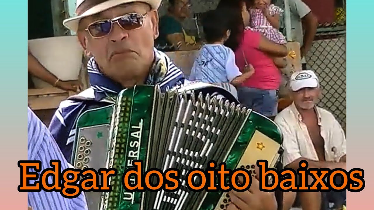 Edgar dos 8 Baixos ao vivo Maceió AL