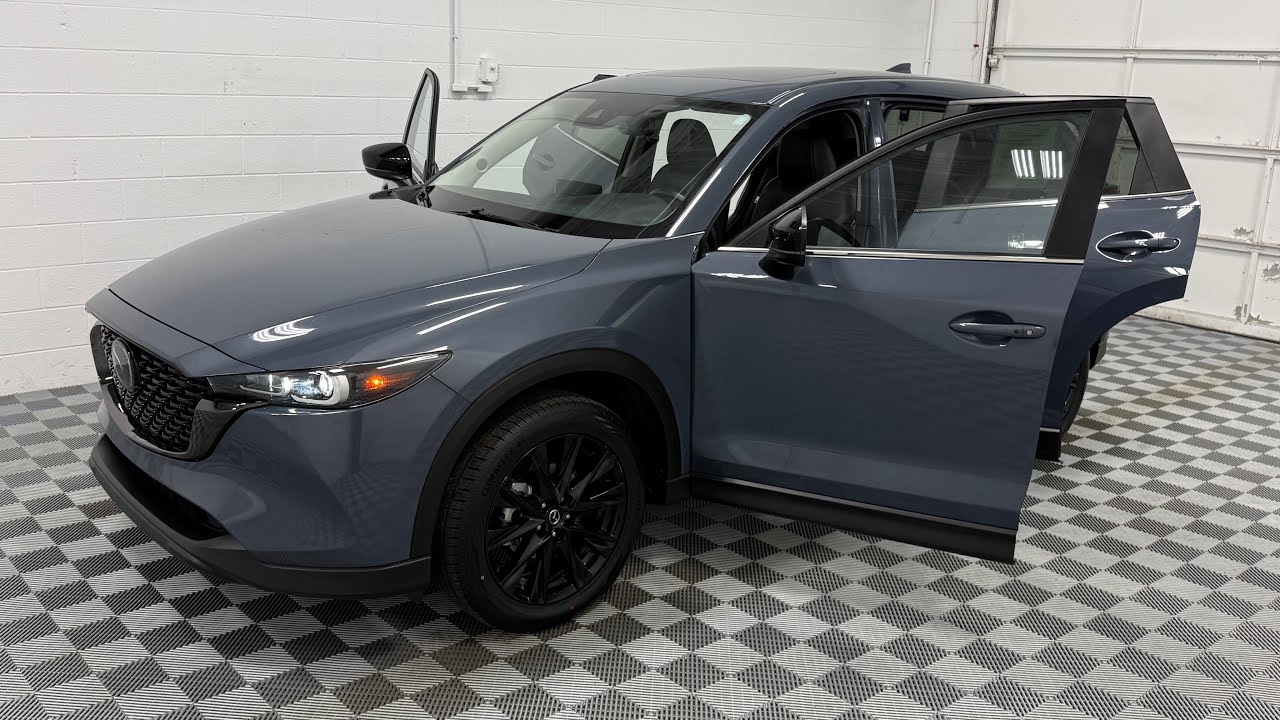 2024 Mazda CX-5 Carbon Edition (Byron Center Motors)