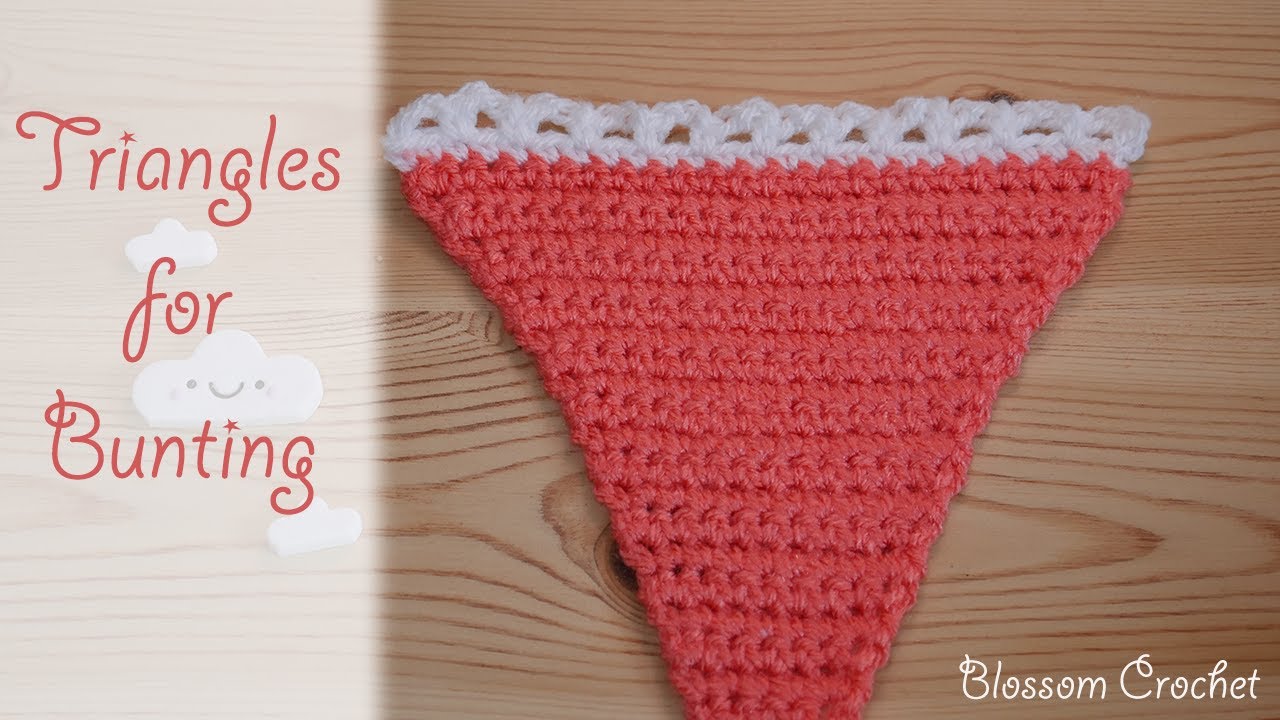 Easy Crochet Project: Triangle for Bunting (baby/child's room / birthday etc)