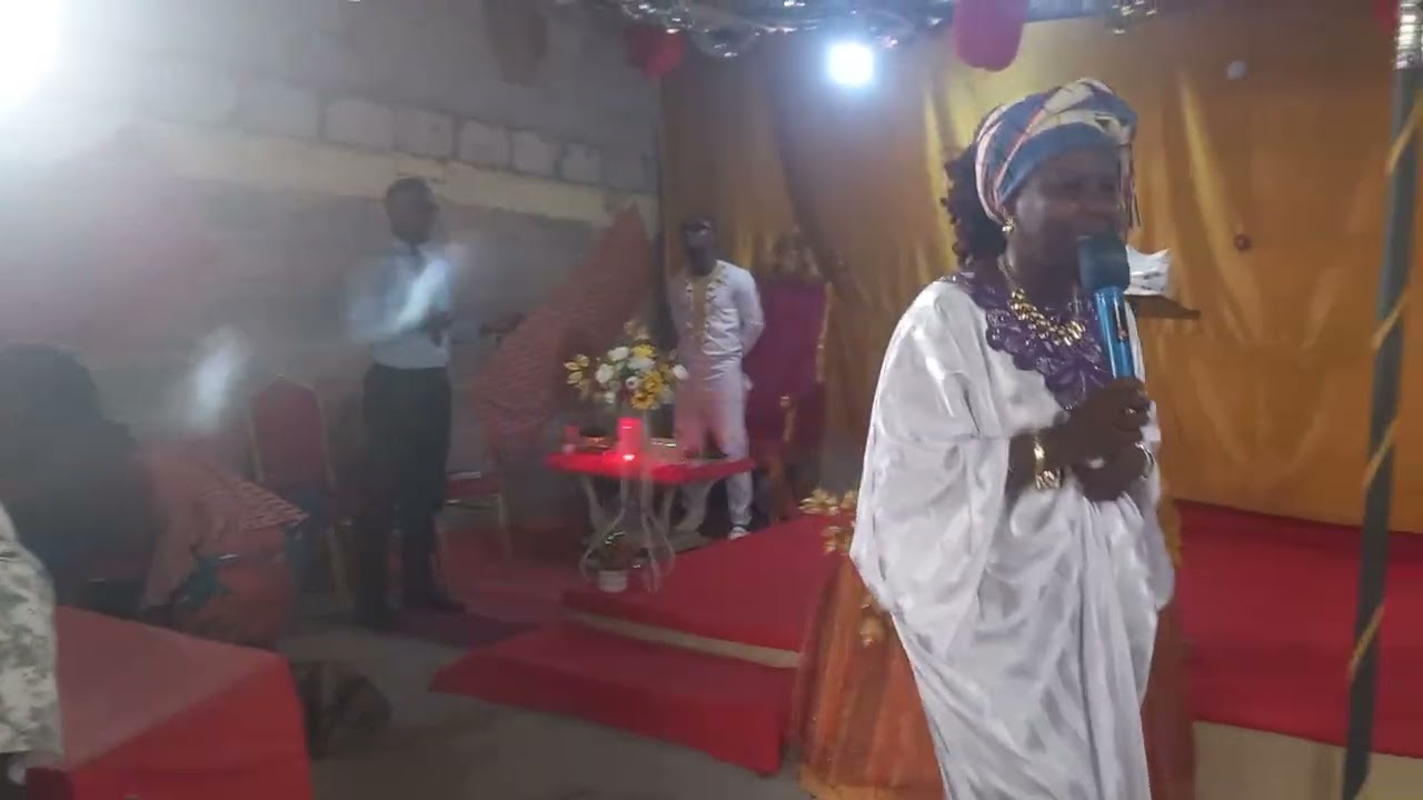 Culte De Toutes les Possibilité Dans La Maison Du Seigneur!!!