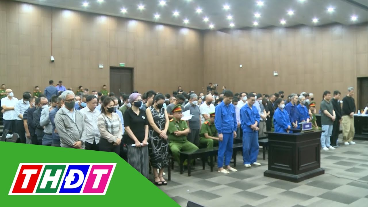 Ca sĩ Vũ H&agrave; hầu t&ograve;a vụ đ&aacute;nh bạc ở kh&aacute;ch sạn | THDT