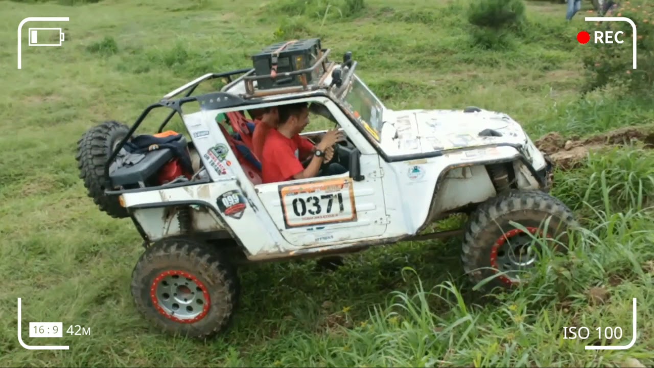 Offroad Suzuki Jimny Katana Vitara @ desa Promasan Gunung Ungaran
