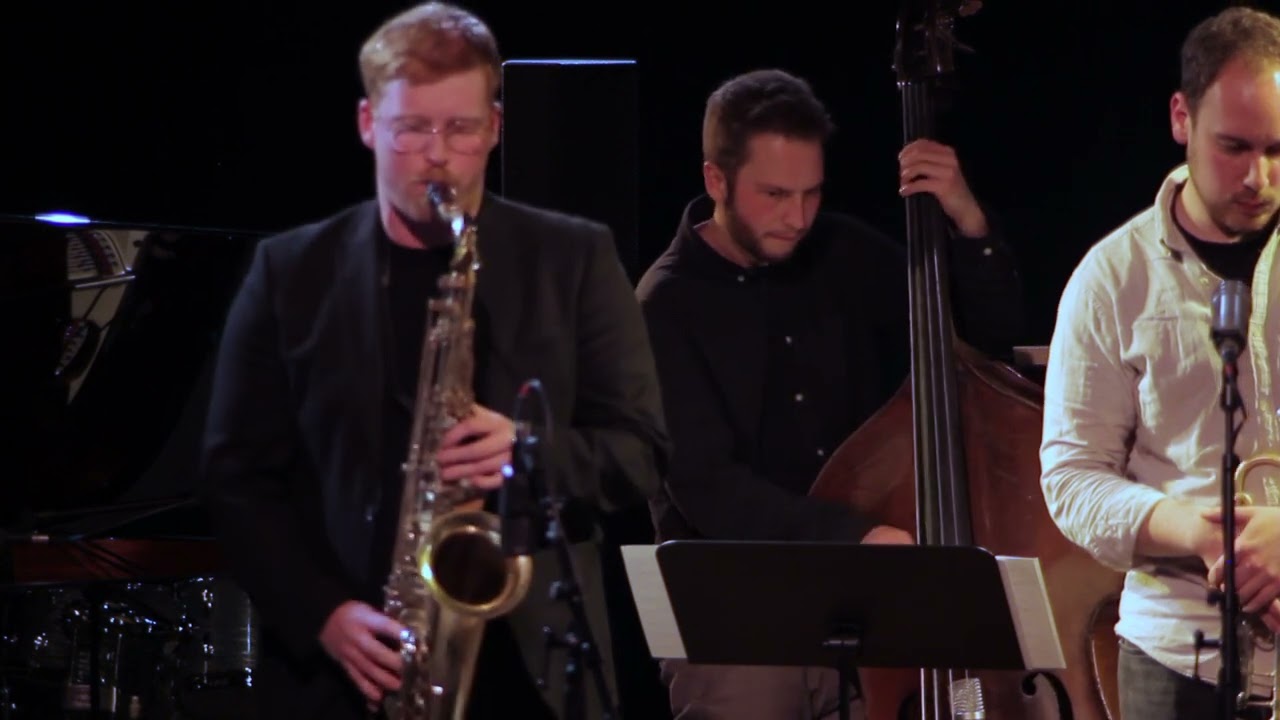 Bj&ouml;rn L&uuml;cker New Aquarian Jazz Ensemble - Golden Suit