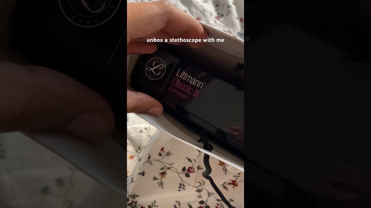 Unboxing CLASSIC LITTMANN III stethoscope 🩺👩🏻&zwj;⚕️ #stethoscope #littmann