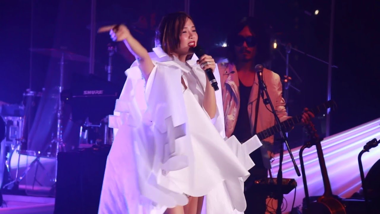 2016.4.14 方皓玟 Believe In Live 演唱會 方皓玟 - 分手總約在雨天 (CC)