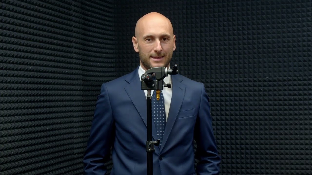 Rinaldo Bordoni - Esperto in implantologia a carico immediato e co-founder Studio Dentistico Bordoni