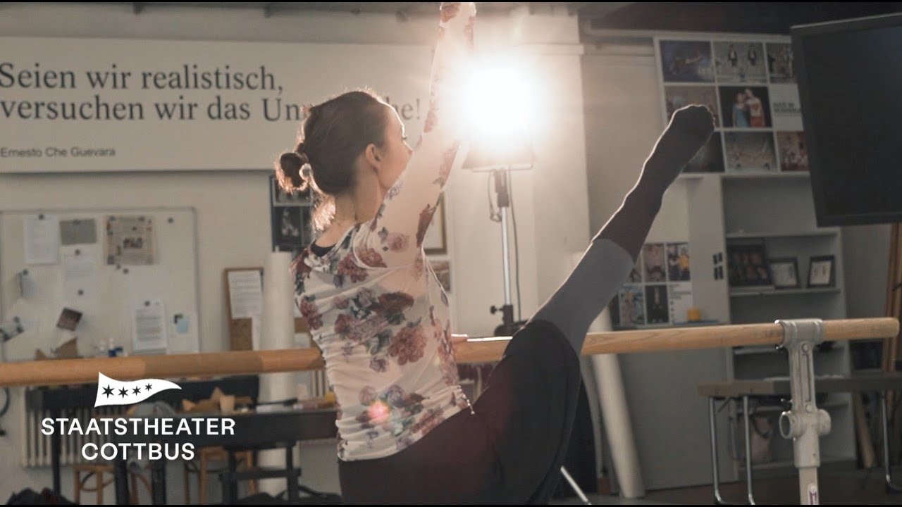 Ein Blick in das Balletttraining - Staatstheater Cottbus