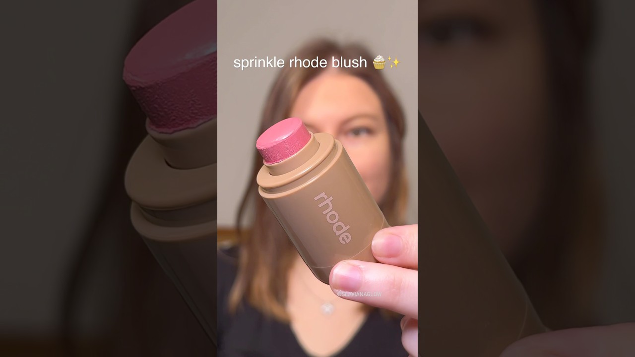 Rhode blush in sprinkle 🧁✨🩷 #rhode #blush #sprinkle #makeup